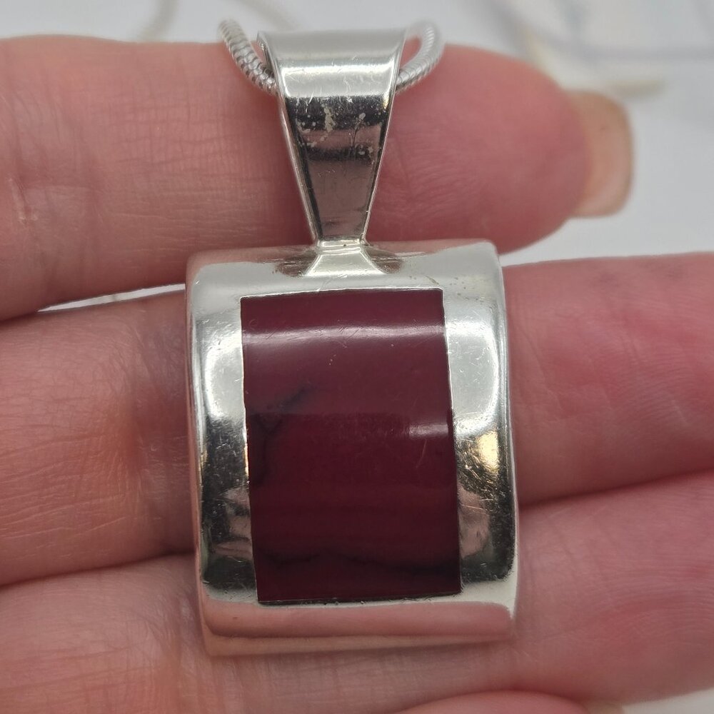 925 Necklace w/ Red In-lay